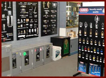 Locksmith Lock Store Shawnee, KS 913-364-2656 - 3-nearest-locksmith